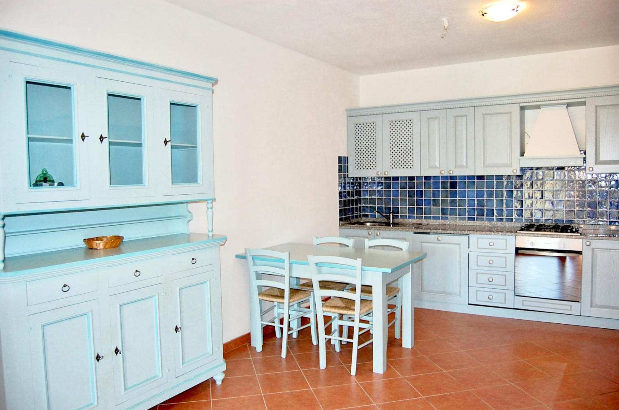 Residence With Private Beach In Marinella Маринелла Экстерьер фото