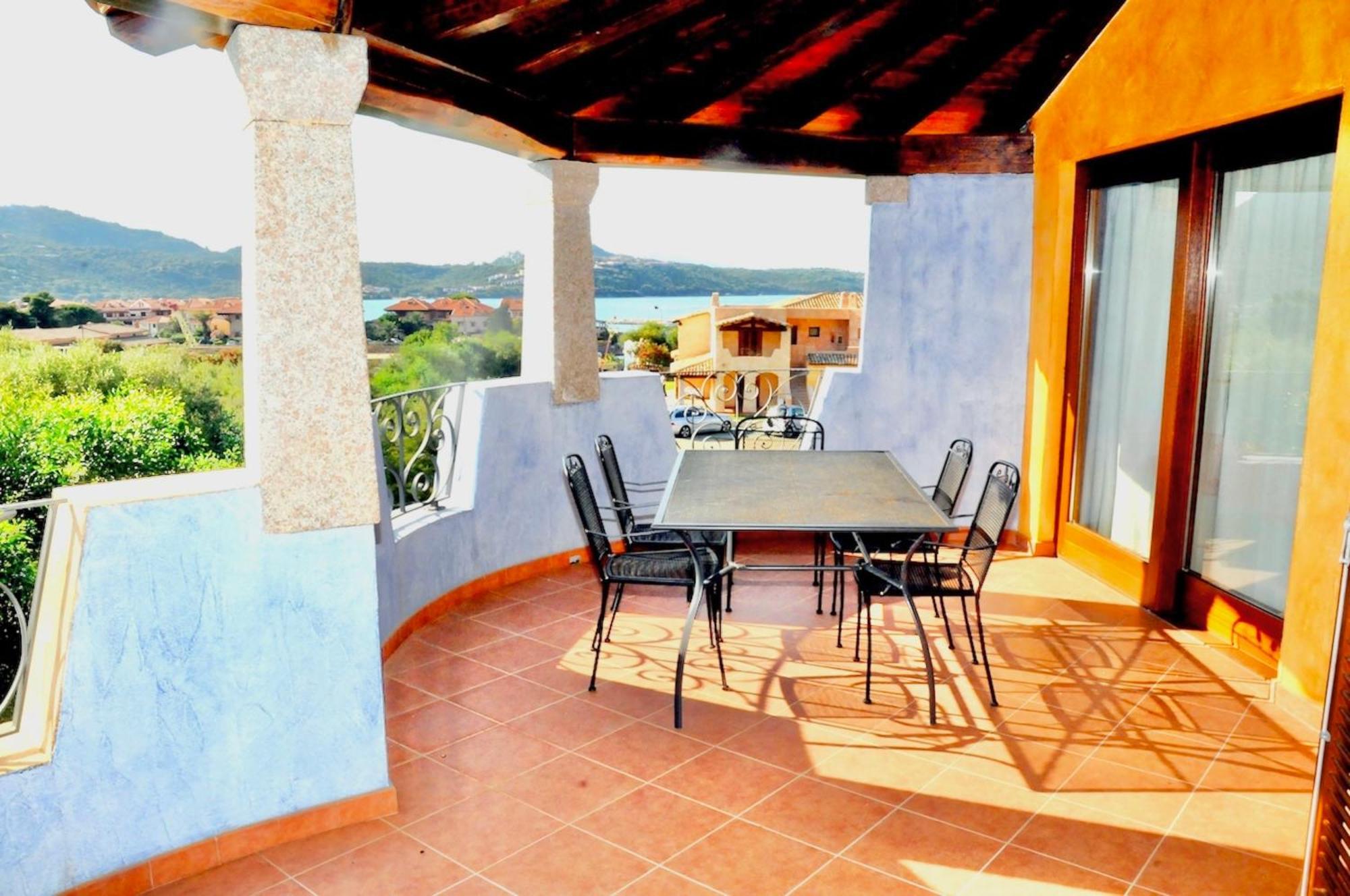 Residence With Private Beach In Marinella Маринелла Экстерьер фото